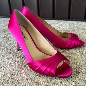 Nina Vesta Dress Pump, Fantasy Magenta - size 11